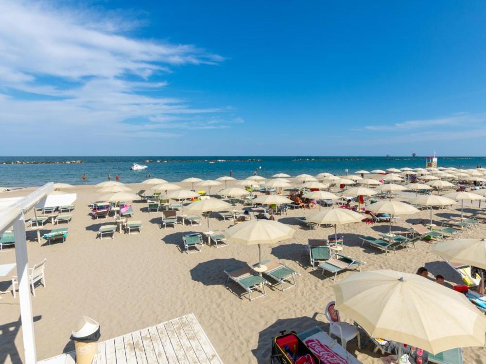 Hotel Marina Beach - Azzurro Club 라벤나 외부 사진